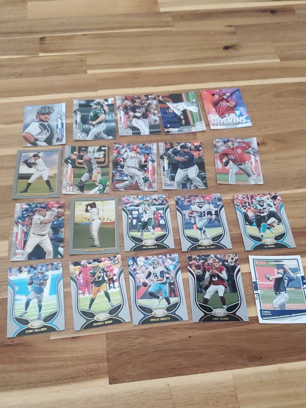 MLB Trading Card Lot - Blue, White and Red Accents